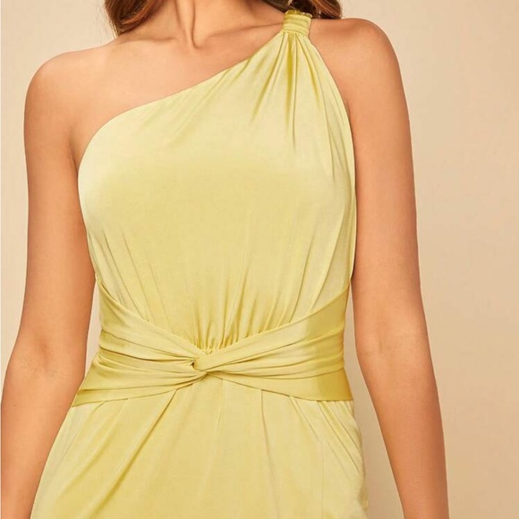 Yellow bridesmaids dress - Picture 4 of 6